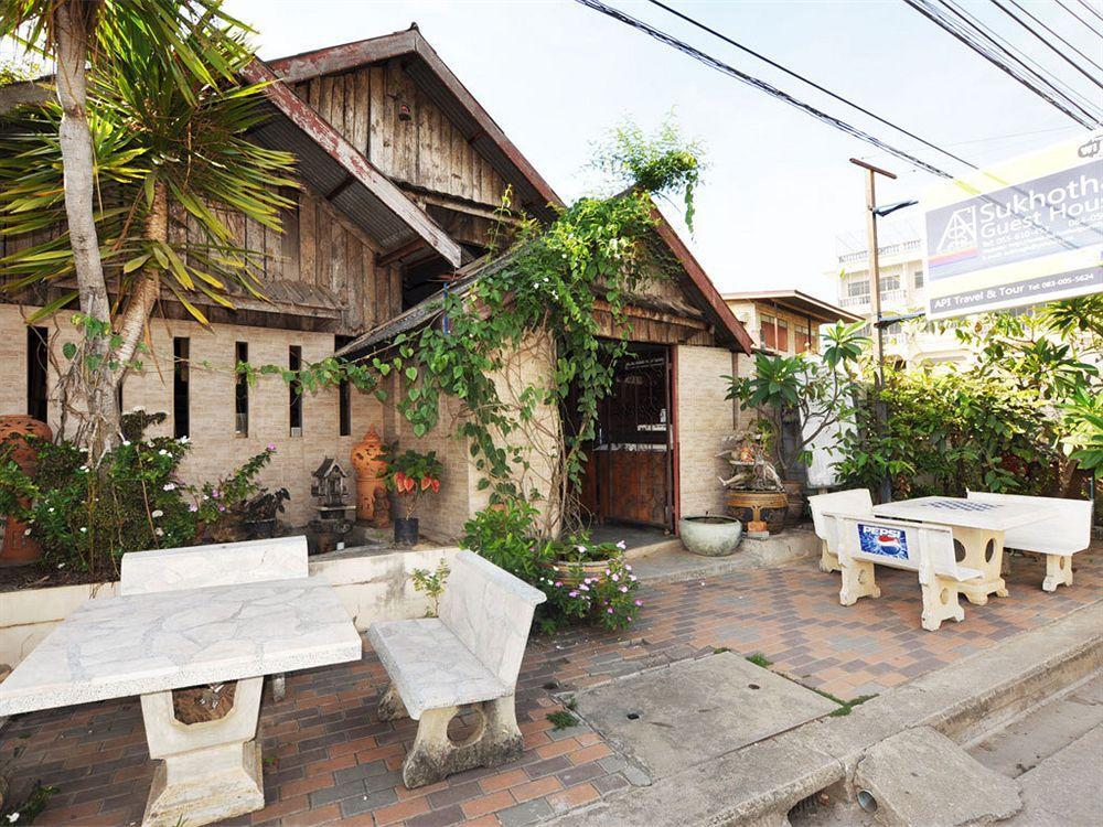Sukhothai Guest House Exterior photo