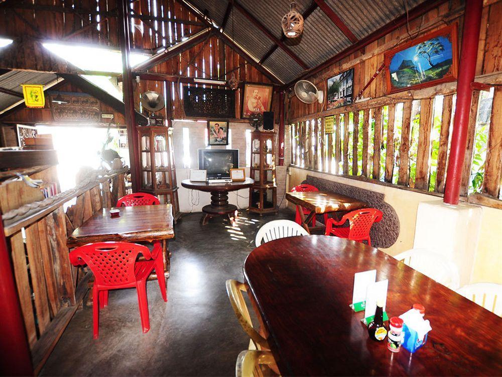 Sukhothai Guest House Exterior photo