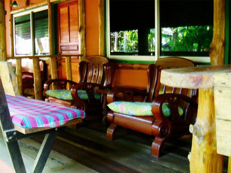 Sukhothai Guest House Exterior photo